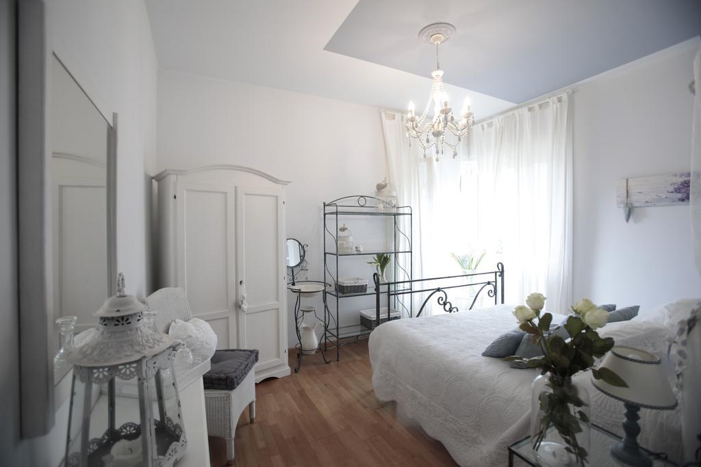 B&B La Casa Di Pamela Casciago Extérieur photo