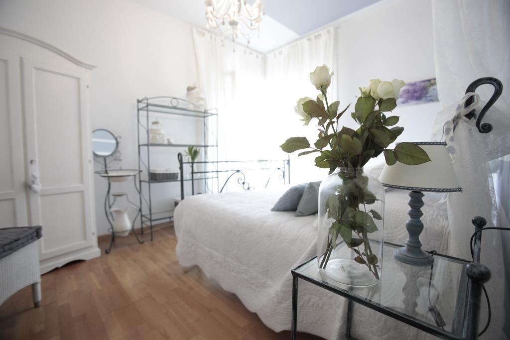 B&B La Casa Di Pamela Casciago Extérieur photo