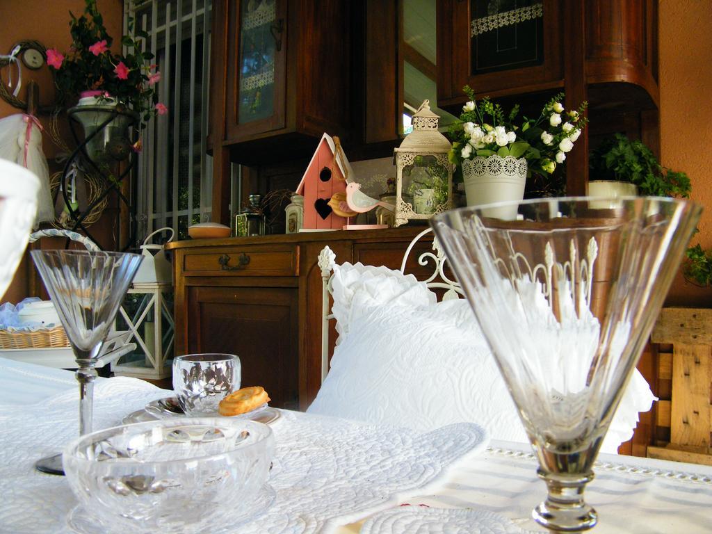 B&B La Casa Di Pamela Casciago Extérieur photo
