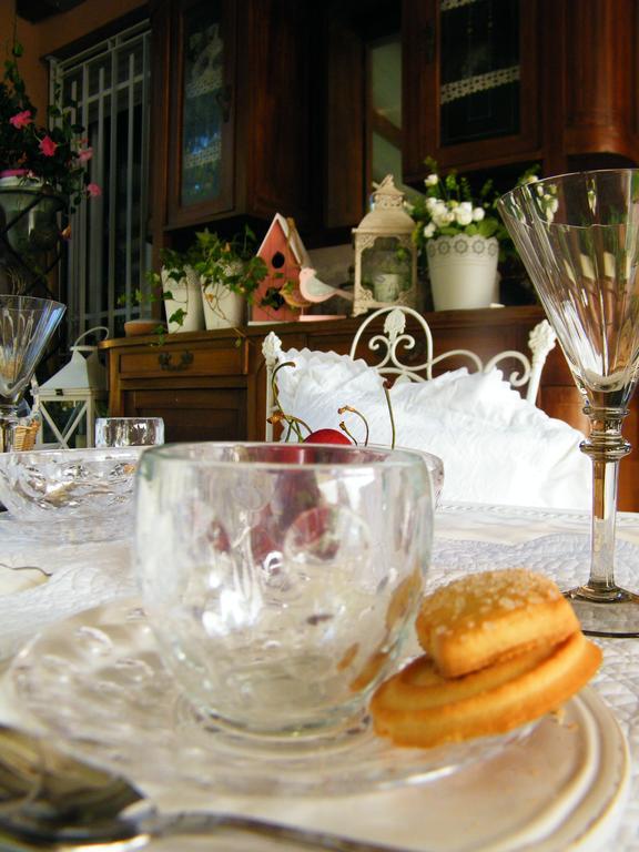 B&B La Casa Di Pamela Casciago Extérieur photo